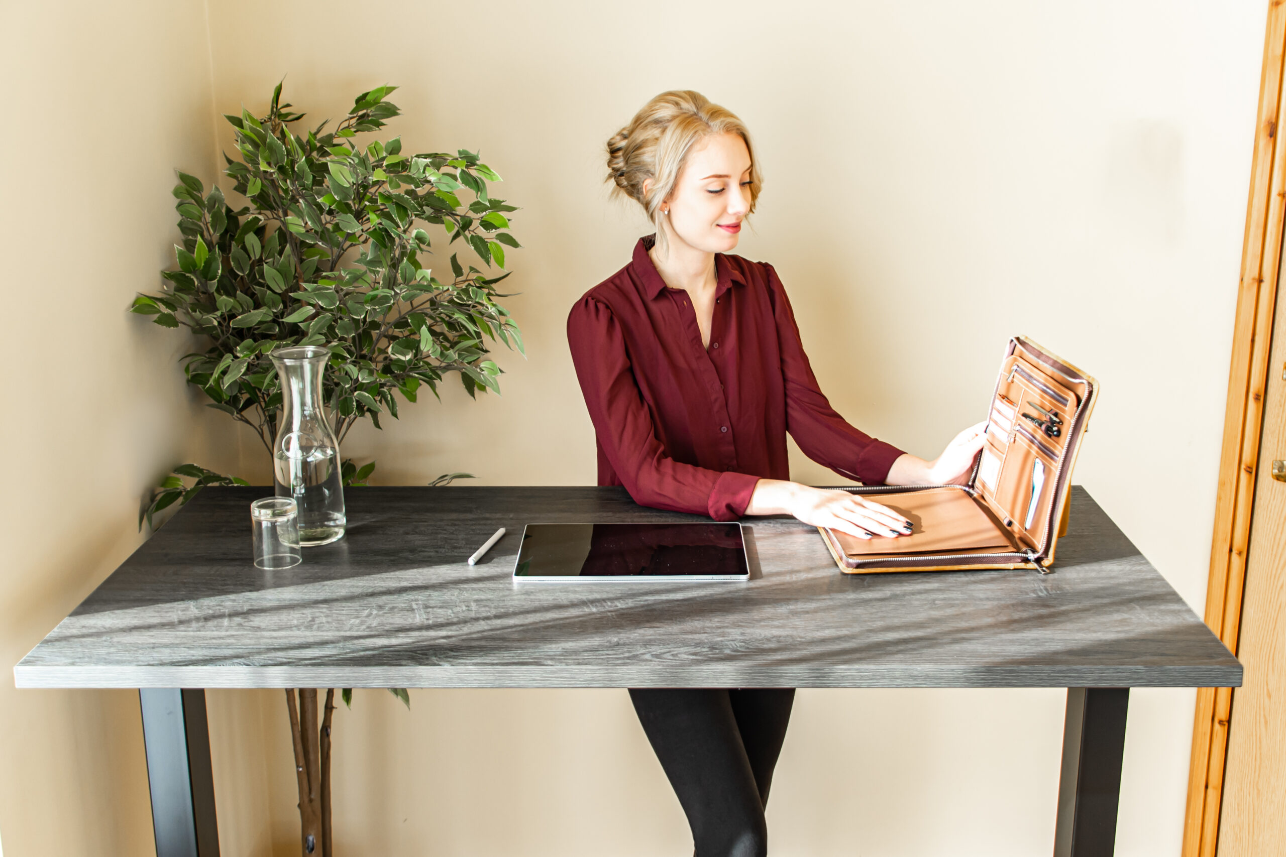 Ways to improve your posture with a standing desk - Blog post by Lavoro Design